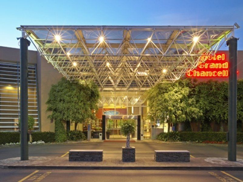 Naumi Auckland Airport Hotel Exterior photo